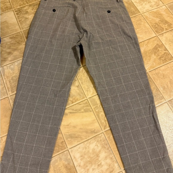 Zara Men's Gray Plaid Dress Pants - Picture 2 of 3